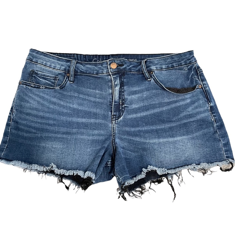 Calvin Klein denim shorts Raw hem Size 32